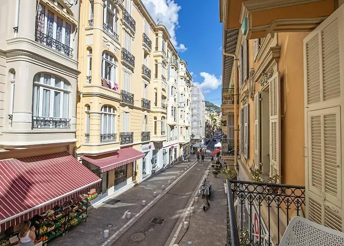Appartement Belle époque Beausoleil